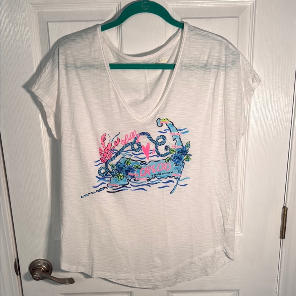 Lilly Pulitzer Pink White Graphic Relaxed T-Shirt - Picture 1 of 5